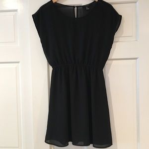 Forever 21 Black Dress